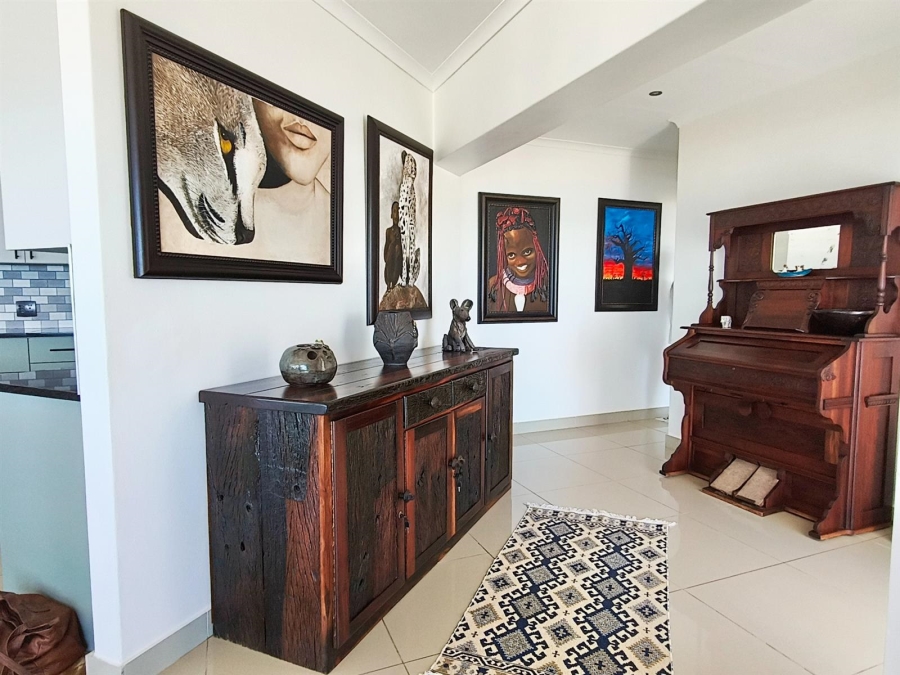 5 Bedroom Property for Sale in Dana Bay Western Cape